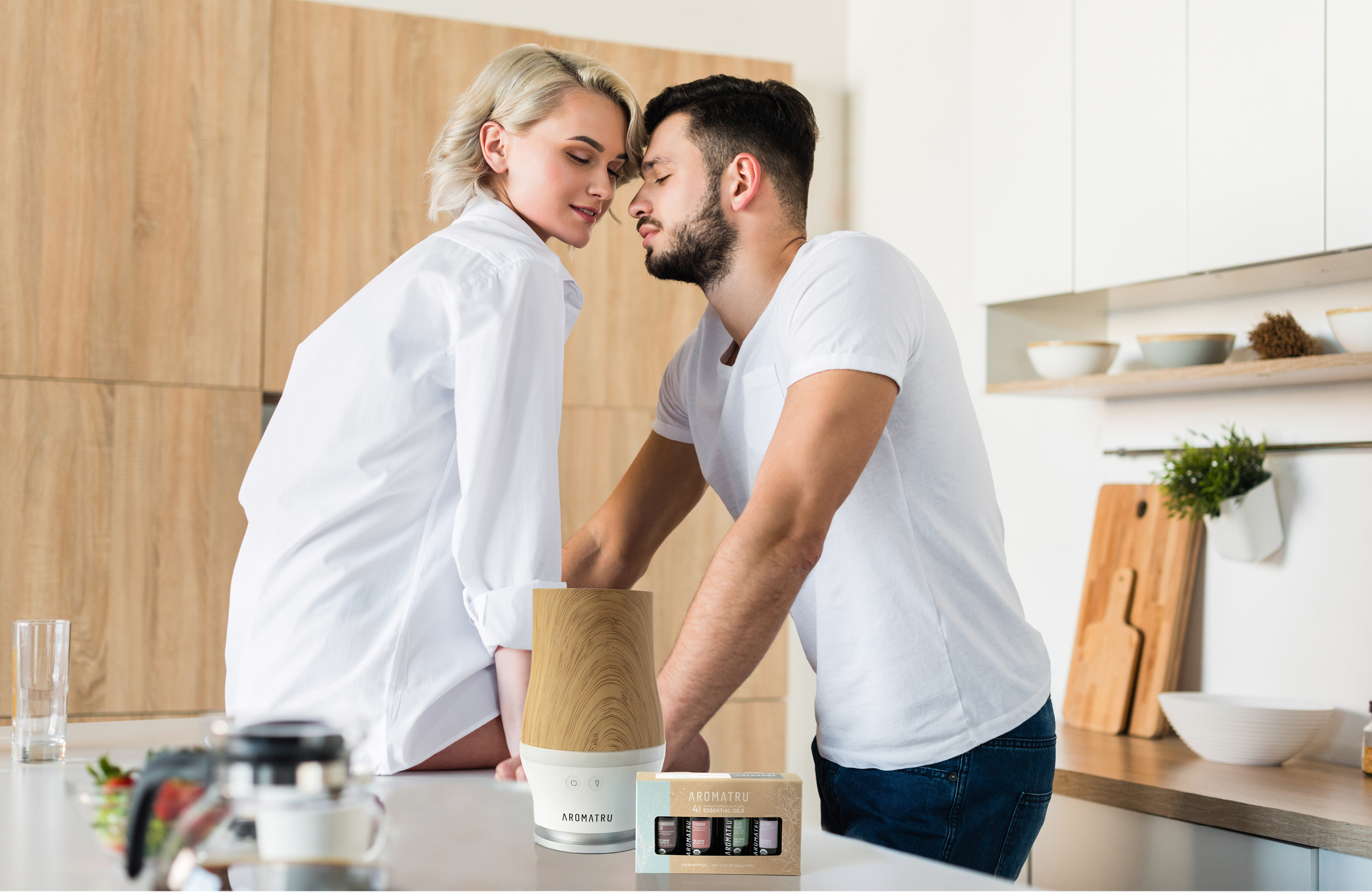 4 Essential Oils for a Romantic Valentine’s Day